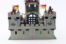 Vtg 1984 LEGO 6080 King's Castle 100% Complete w/ Box & Instructions