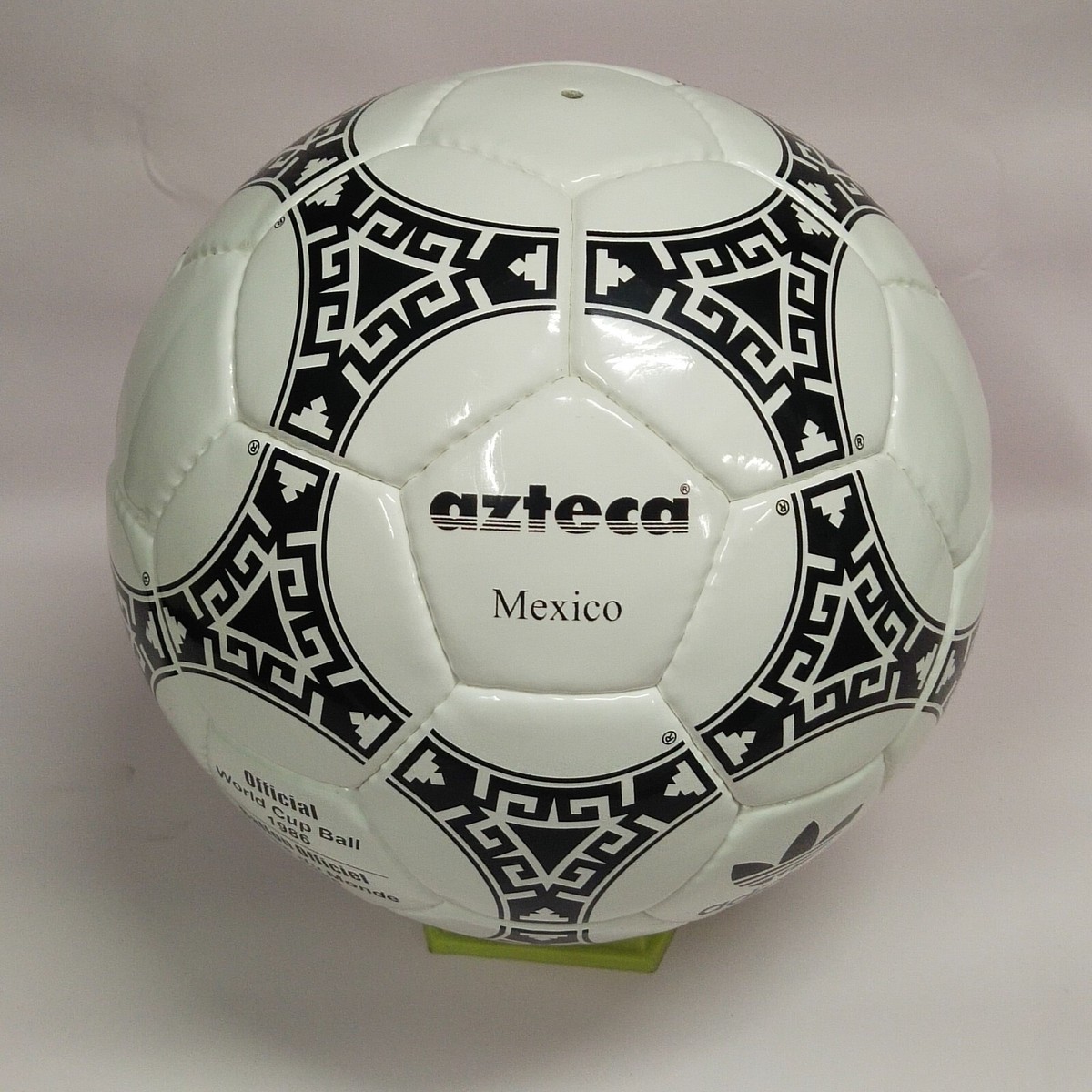 Adidas Azteca FIFA World Cup Mexico 1986 Soccer Ball Match Ball