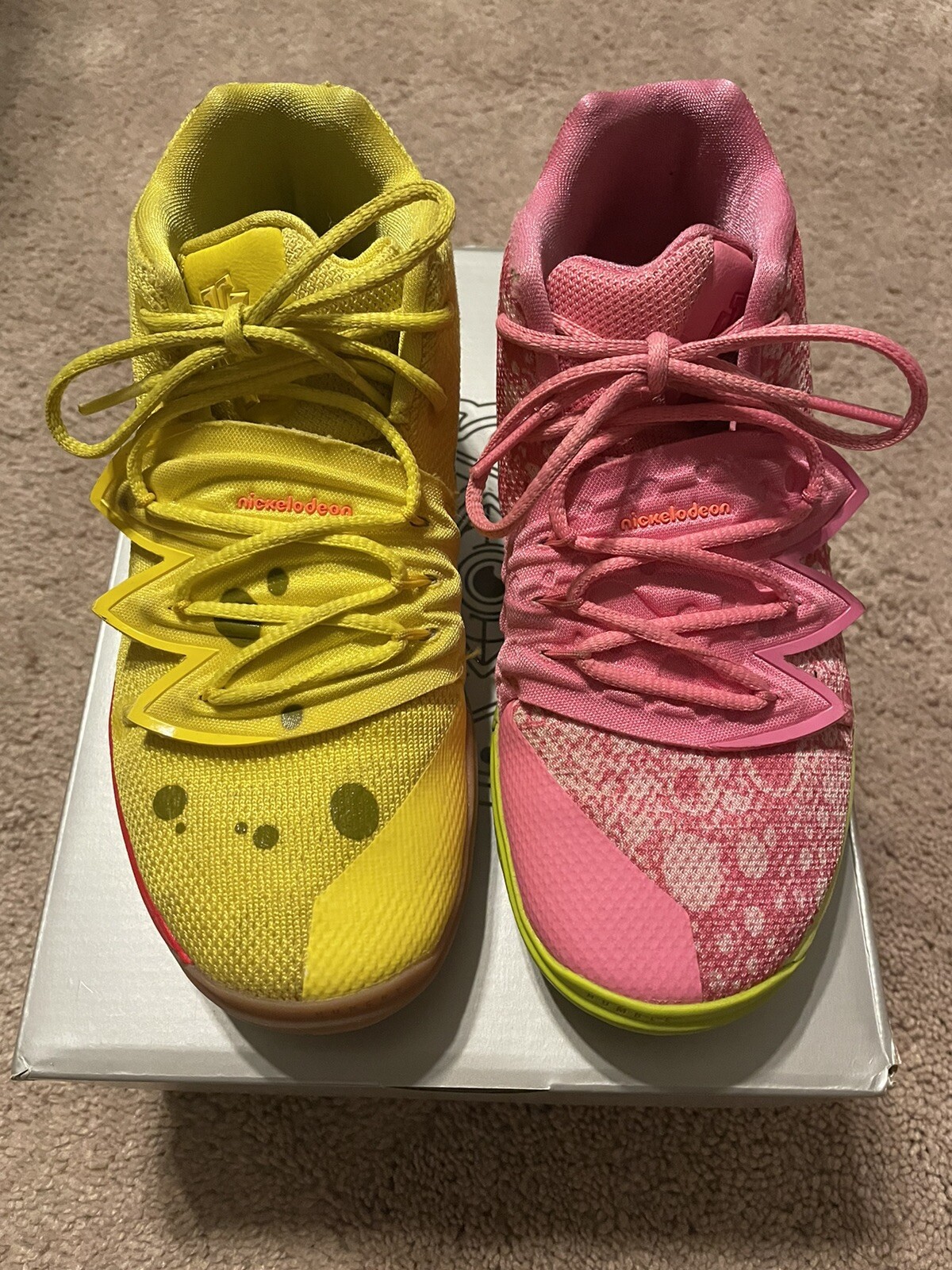 nike kyrie 5 spongebob/patrick Size 2