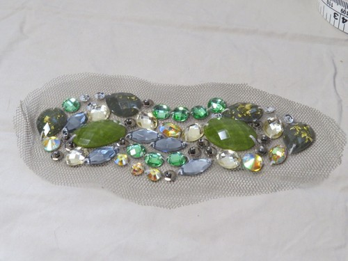 8 Vintage Roth International Beaded Appliques Unused Greens Golds Colors - Picture 2 of 8
