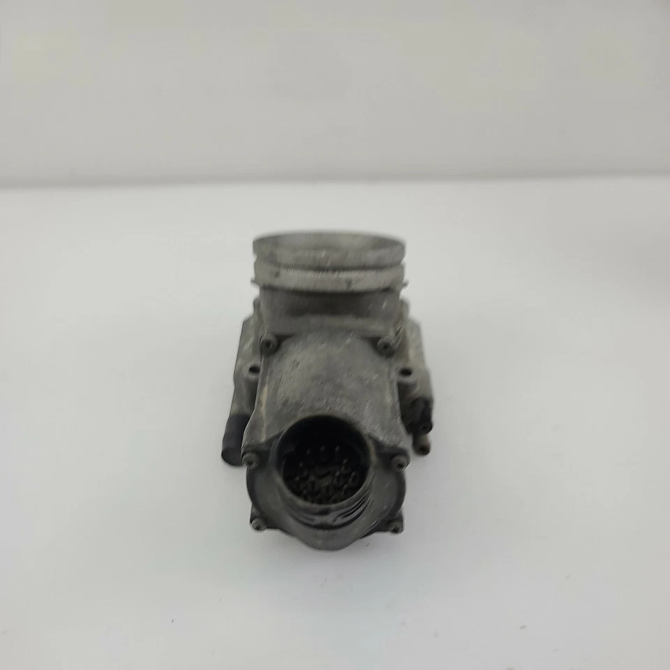 95-01 Se adapta a carrocería del acelerador del motor BMW E38 E31 7 8 Series 750iL 850Ci M73 Foto 4 de 4