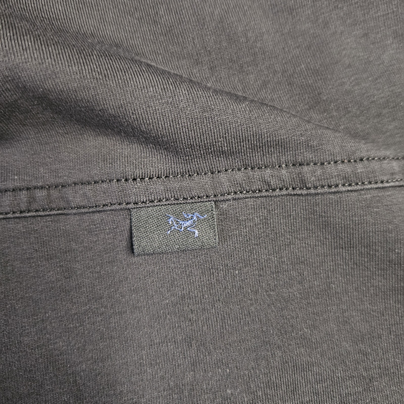 Arc'teryx Mens Shirt XL Polo Grey Captive Short Sleeve Performance  thumbnail 3