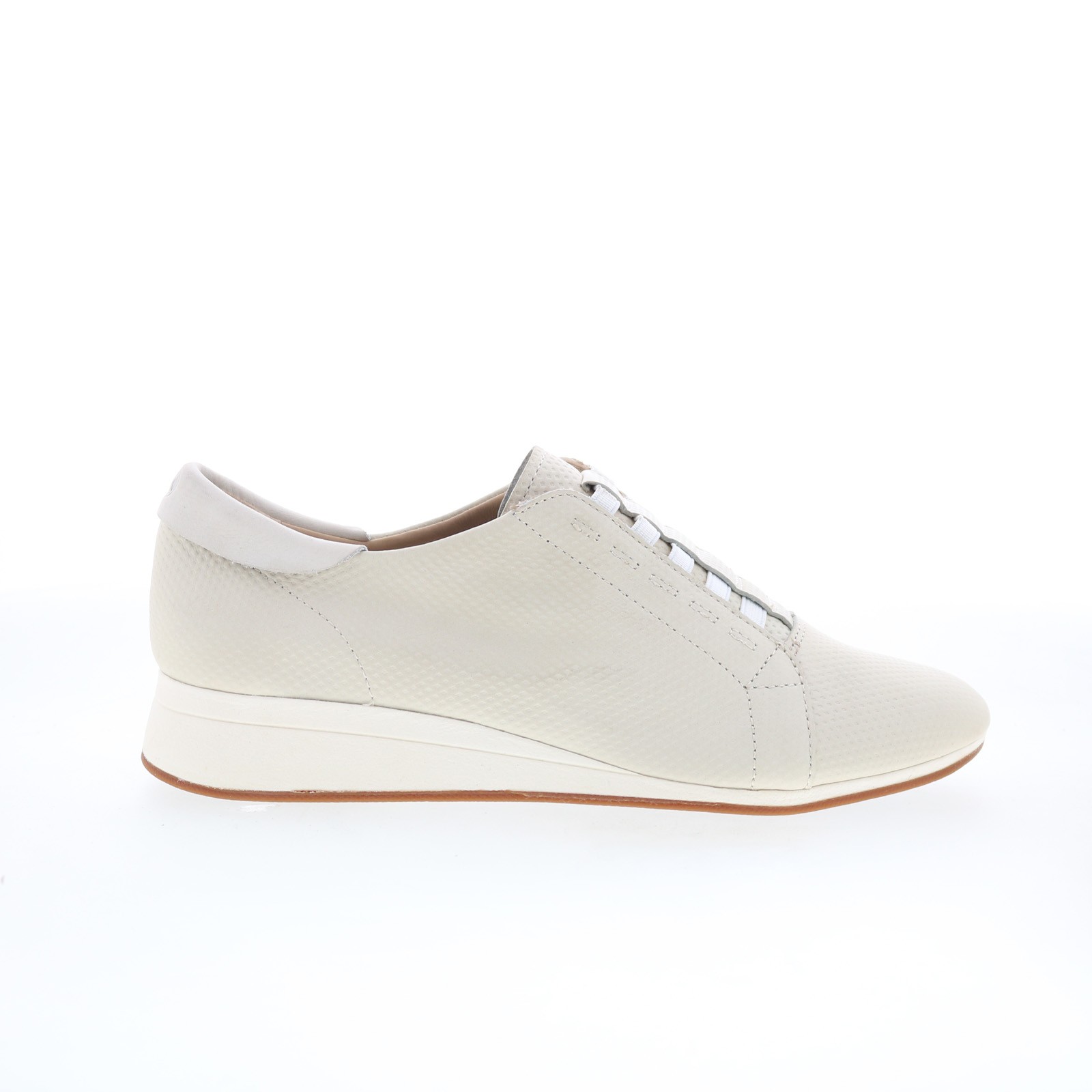Hush Puppies Evaro Slip On HW06297-110 Womens Beige Lifestyle Sneakers Shoes 7