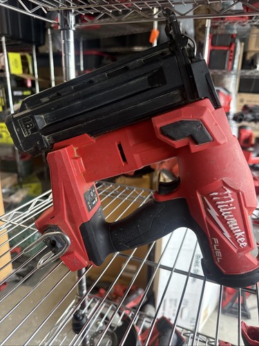 Milwaukee M18 FUEL™ 18 Gauge Brad Nailer (2746-20) ⭐️not Working ⭐️