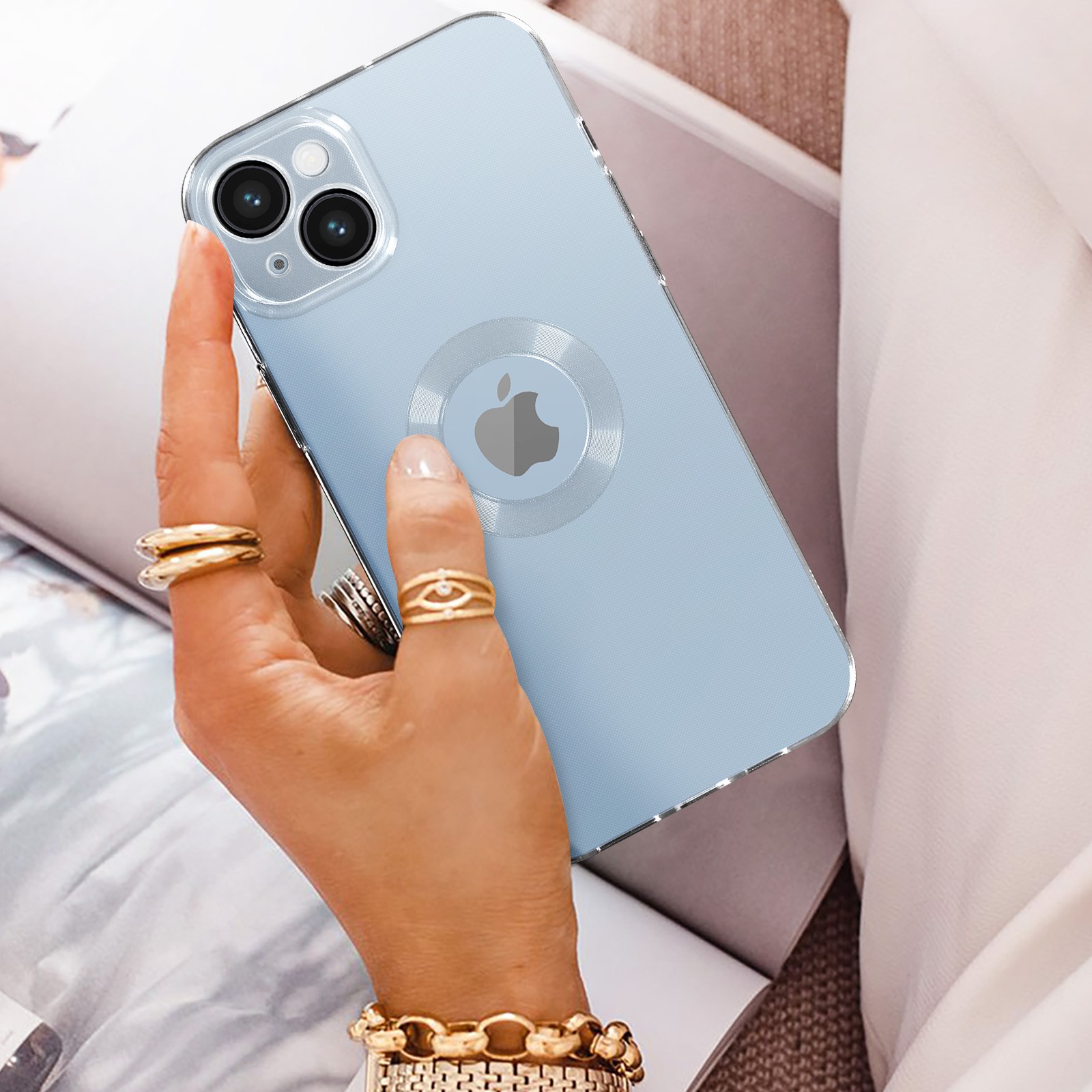 Coque iPhone 14 Plus avec contour chrome argent et protection camera flexible
