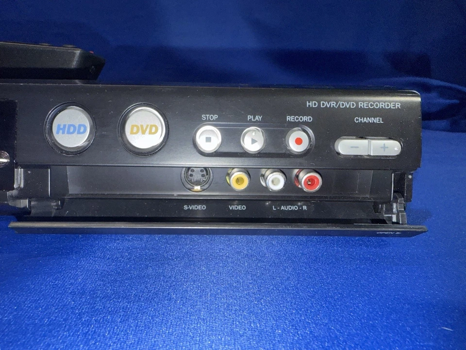 Grabadora de DVD Magnavox MDR865H/F7 HD DVR + Control remoto - Sin TV - DVD reproducido - Leer más abajo Foto 3 de 4