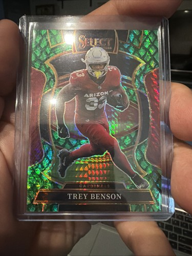 2025 Panini Select - Concourse Trey Benson #23 Dragon Scale Prizm /50 Cardinals
