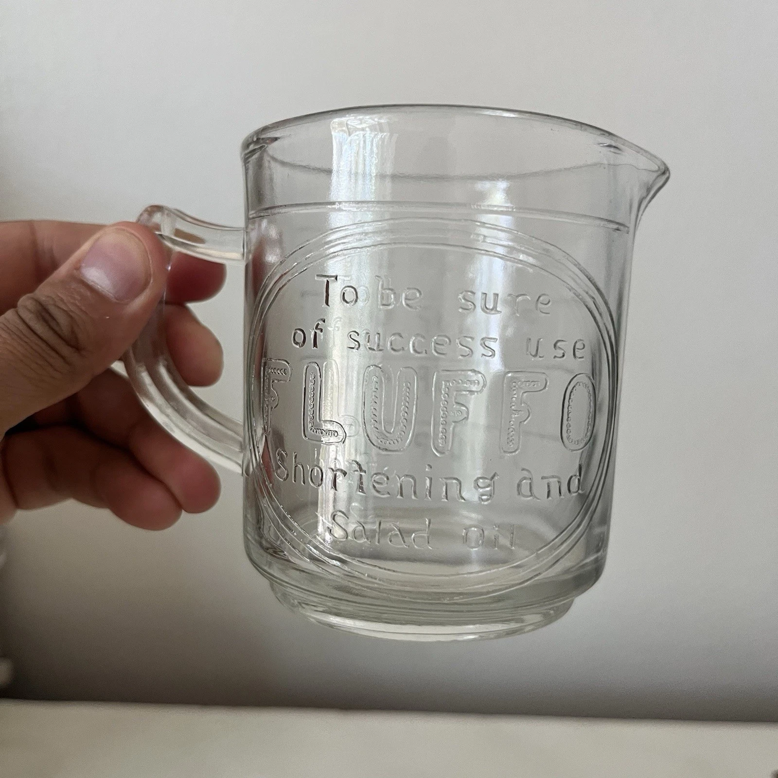 Vintage Fluffo Shortening And Salad Oil 8 Ounce Glass Measuring Cup