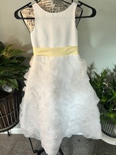 American Princess girl  s First Communion church dress FLOWER girl white Size 8