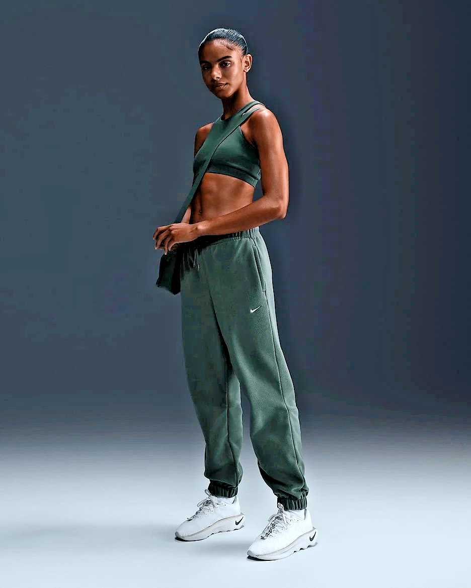 Nike Women's One Therma-FIT Polar Pants, Green,   L