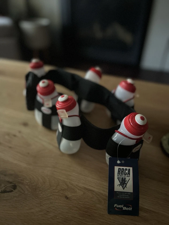 Cinturón de combustible de hidratación talla L, 6 botellas de agua - senderismo, ciclismo, correr nuevo con etiquetas Foto 2 de 4