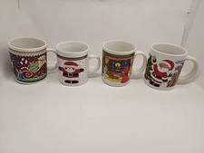 Unique Vintage Christmas Coffee/Hot Chocolate Cups Set Of 4