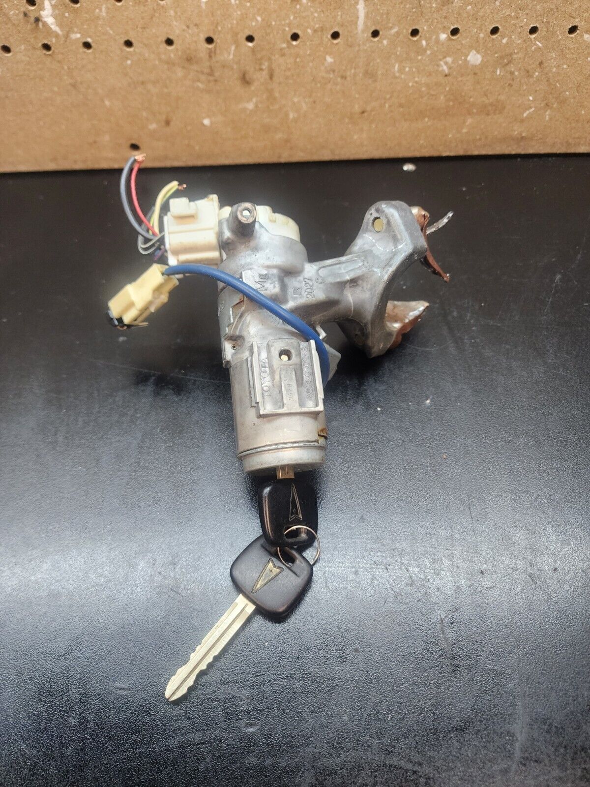 Picture 1 of 5