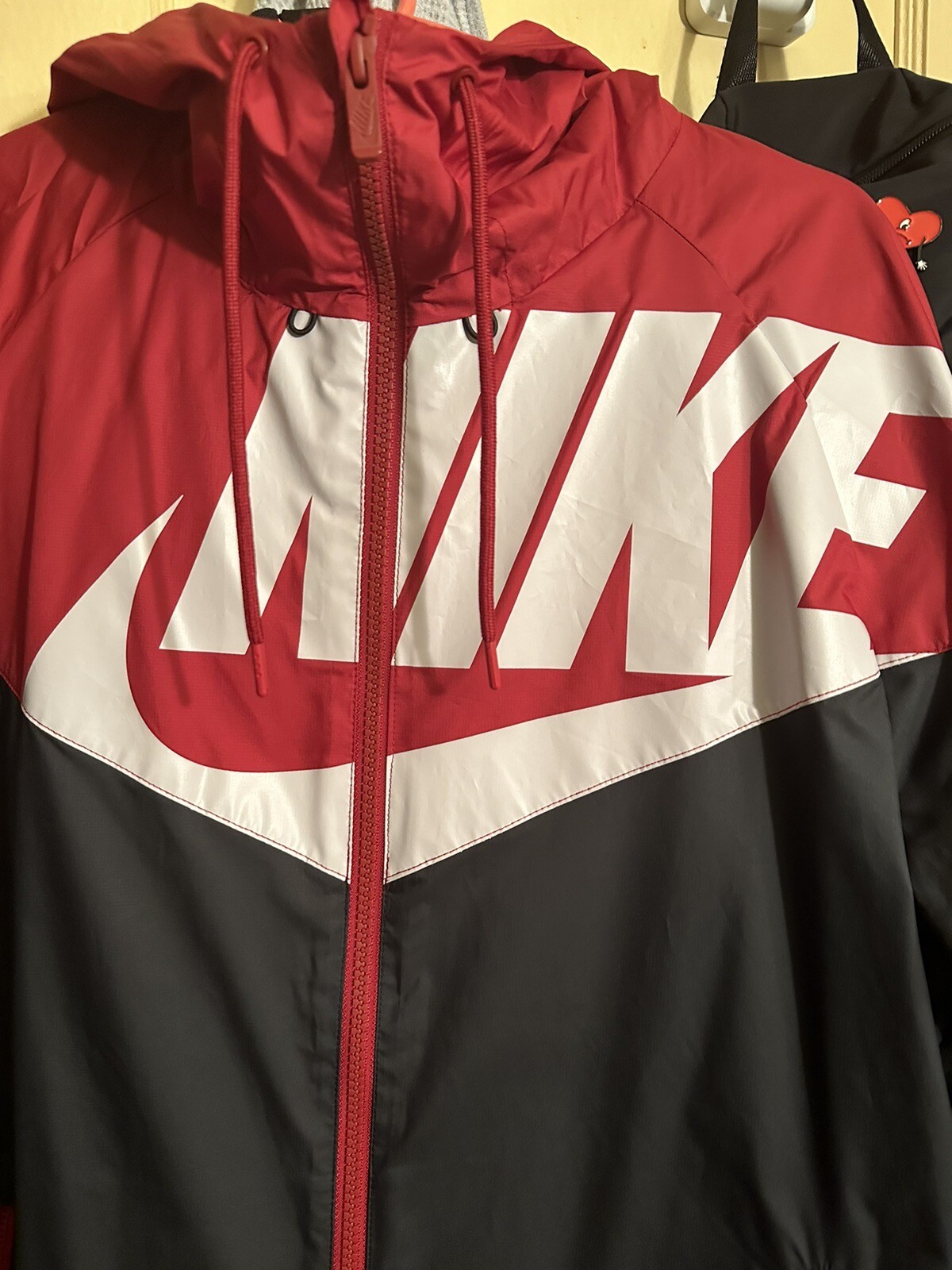 mens red nike windbreaker