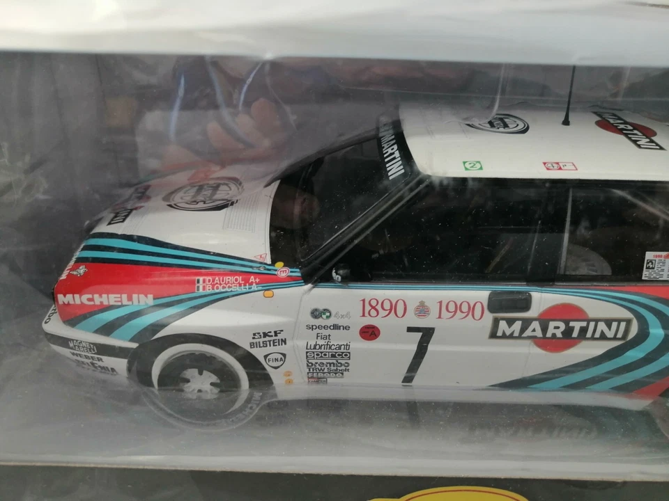 Nº34 NEW LANCIA DELTA INTEGRALE 16V 1990 D.AURIOL 1:18 RALLY IXO/ALTAYA DIECAST - Image 3 of 4