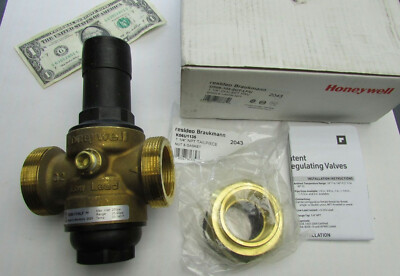 Honeywell 1-1/4'' Lead Free Bronze Water Pressure Regulating Valves 25 to 90 PSI