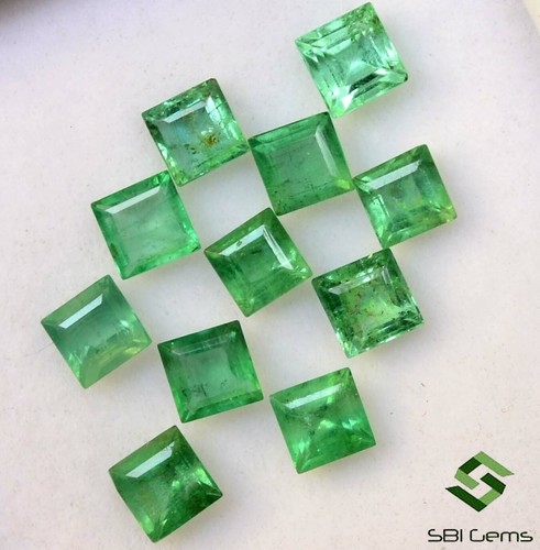 3.25MM Esmeralda Natural Corte Cuadrado Lote 05 Piezas 0.96 Cts sin Tratar - Picture 5 of 6