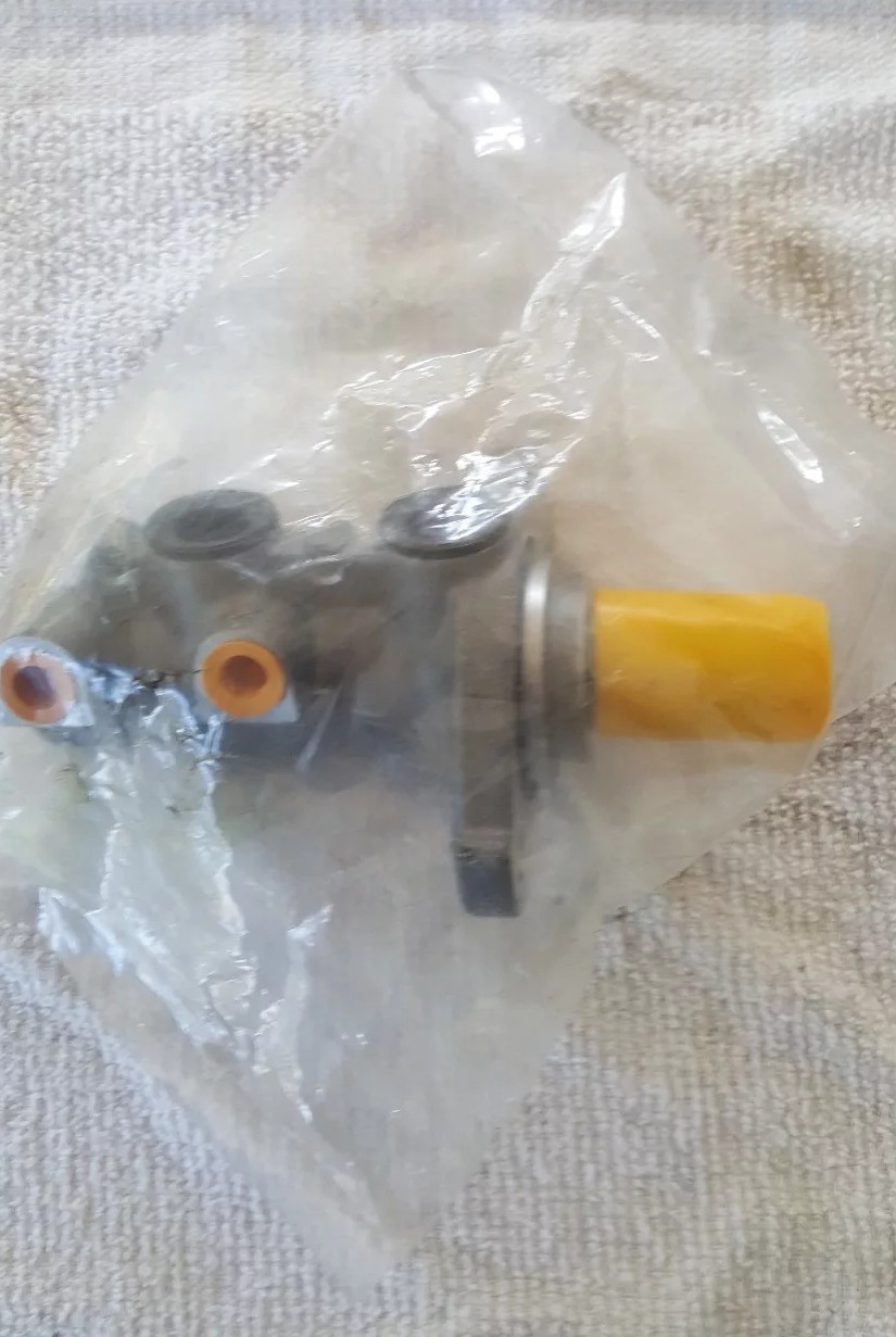 Brake premium new master cylinder M4953 NAPA eBay