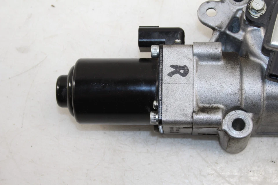 Nissan 370z 2009-2020 cupé motor derecho VVT actuador OEM EO97 Foto 2 de 4