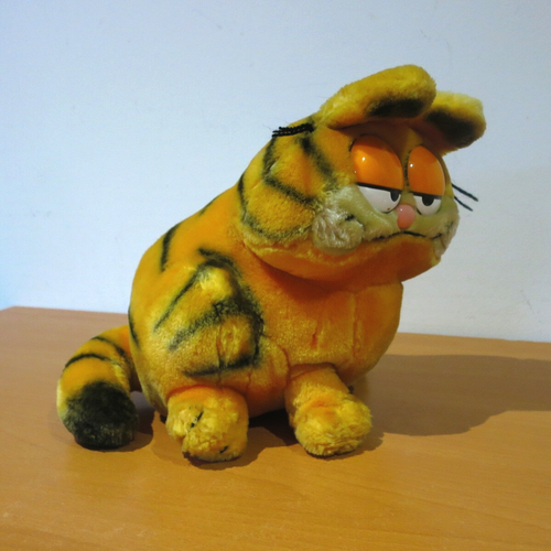 Garfield 8" Sitting Cat Stuffed Animal Plush Toy Dakin 1981 Korea - Picture 9 of 12