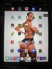 iPad Pro 12.9(6th Generation) Open Box With T...