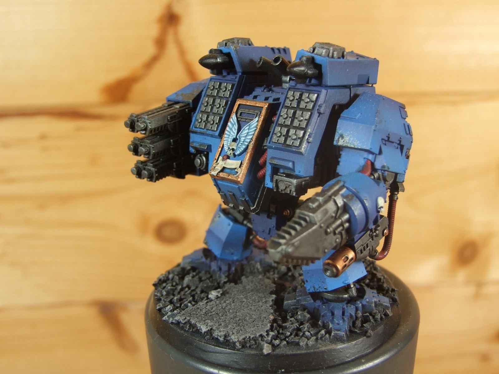 PLASTIC WARHAMMER SPACE MARINE ULTRAMARINE IRONCLAD DREADNOUGHT WELL PAINTED (L4 PLASTIC WARHAMMER SPACE MARINE ULTRAMARINE IRONCLAD DREADNOUGHT WELL PAINTED (L4