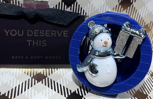 Bath & Body Works Christmas SNOWMAN Gift VISOR VENT CLIP Car Fragrance Holder - Picture 1 of 3
