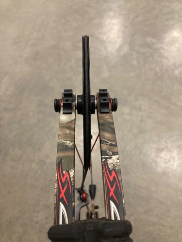 Mathews Creed XS 29 inch draw 70# - Picture 2 of 8