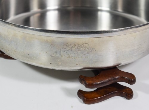 Chef's Ware Townecraft Multi Core Stainless 11" Skillet w Poacher & Domed Lid - Picture 9 of 10