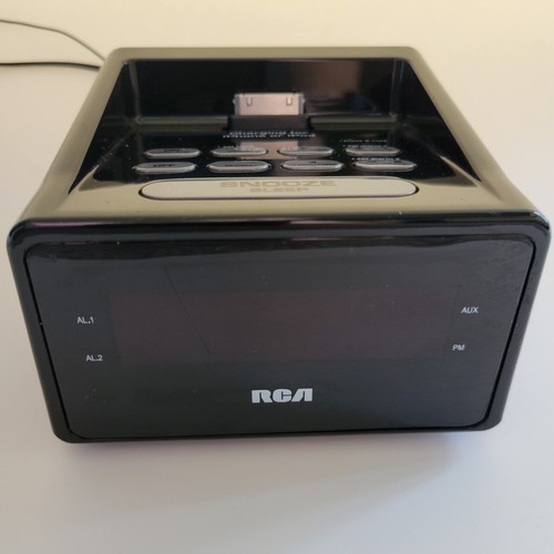 iPhone iPod Charging Dock RCA RC127i-A Alarm Clock Radio Black LED - 第 1/7 張圖片