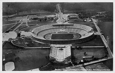 Berlin vue aérienne originale du Reichssportfeld carte postale 1936 - Photo 1/2