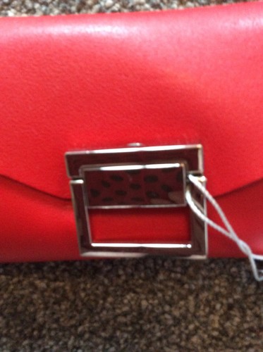 Bnwt styleBREAKER Red Leather-Look Bumbag with Removable Chain - Picture 3 of 7