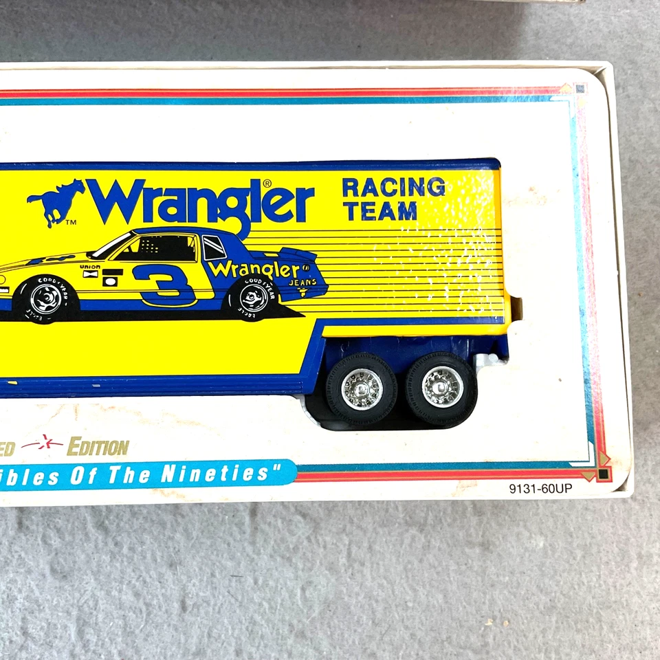 Dale Earnhardt Ertl réplicas transportadores de carreras pasado y presente rosa blanca Foto 4 de 4