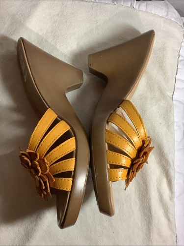 St. John’s Bay Mules ~ Women’s 8.5 M~ New With Tags/ Defects - Picture 9 of 21