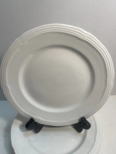 Set 4 piatti GIBSON Le Claire rotondi bianchi usati 10 1/2" - Foto 3 di 4