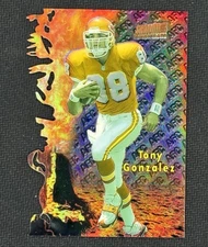 1997 Stadium Club Tony Gonzalez Triumvirate II Atomic Refractor RC Chiefs