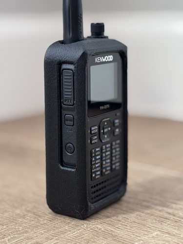 Kenwood TH-D75 Soft Case, alternative to SC-75 in Matte Black - Picture 2 of 5