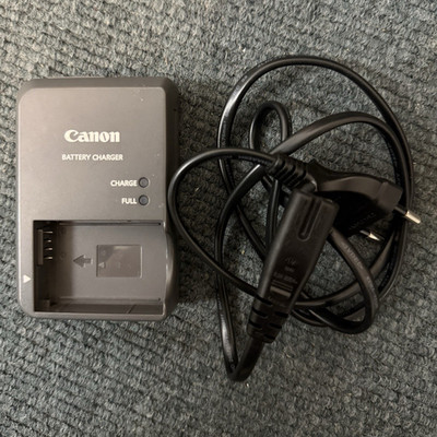 Canon CB-2LZE Ladegerät für NB-7L Akku (PowerShot G10/G11/G12/SX30)