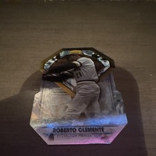 Topps 2022 Roberto Clemente Diamond Greats Die-Cuts #DGDC-24