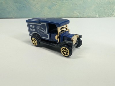 High Speed #607-612 HO Scale Blue Milk Land Dairy Box Truck READ