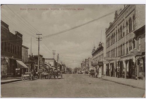 Cartolina Crookston Minnesota insegna birra Kiewel Main Street pubblicata