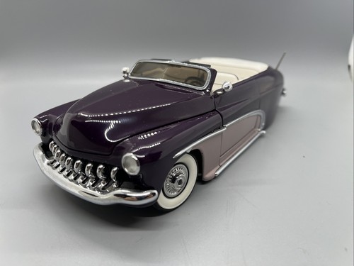 Danbury Mint 1950 Mercury Custom Convertible 1:24 Diecast Scale - Picture 11 of 12