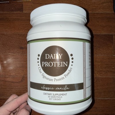 Core Formula Daily Classic Vanilla Protein Powder 30 Serving MANF 05/2025