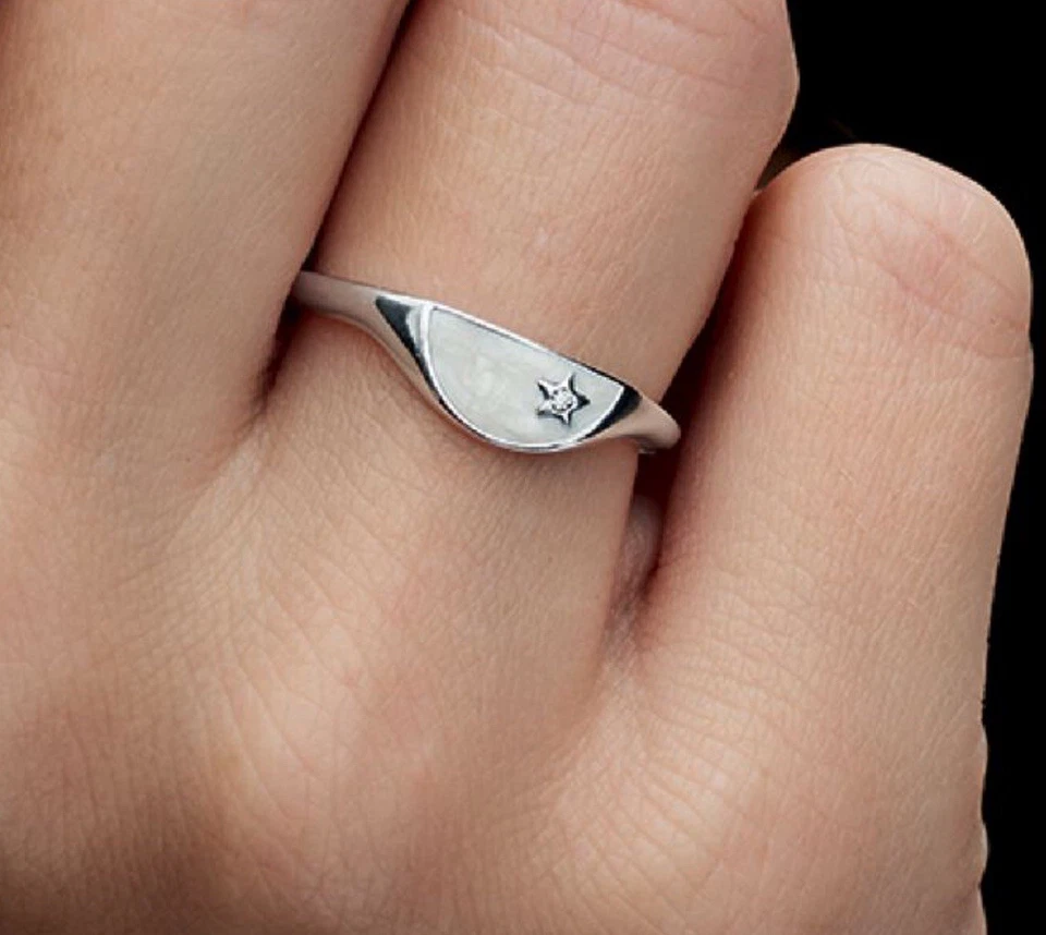 Anillo de sello Pandora ME esmalte a la mitad plata de ley Foto 2 de 2