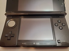 Nintendo 3DS 2GB with Circle Pad Pro- Complete CIB- Excellent Condition- US Ver