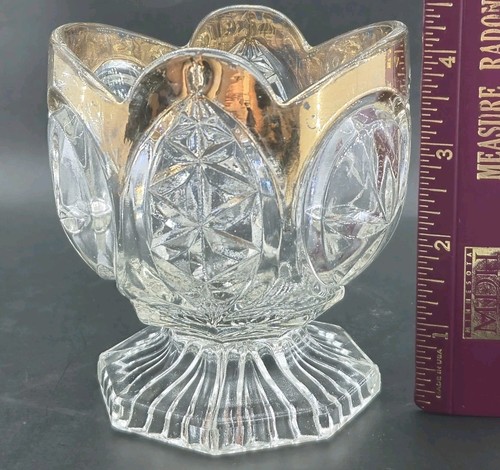 EAPG New Martinsville Leaf & Star #711 Sugar Bowl – Gold Trim – Pressed Glass - Picture 10 of 12