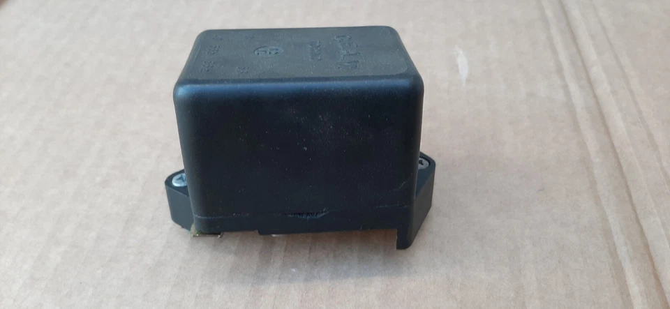 RELE' INTERRUTTORE LUCI CEAM 12 V-LANCIA FULVIA FLAMINIA-TESTATO FUNZIONANTE - Imagem 3 de 4