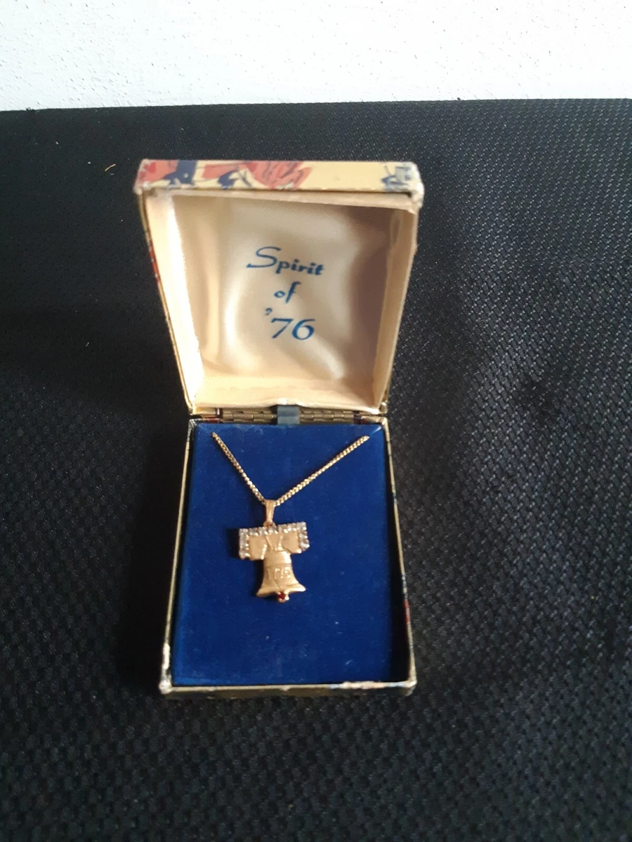 Vintage Spirit Of 76 Necklace And Pendant Gold Tone