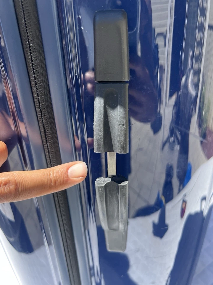 *handles Need Repair* Bric's Riccione 30" Blue Hardshell Spinner Light Suitcase - Image 4 of 4