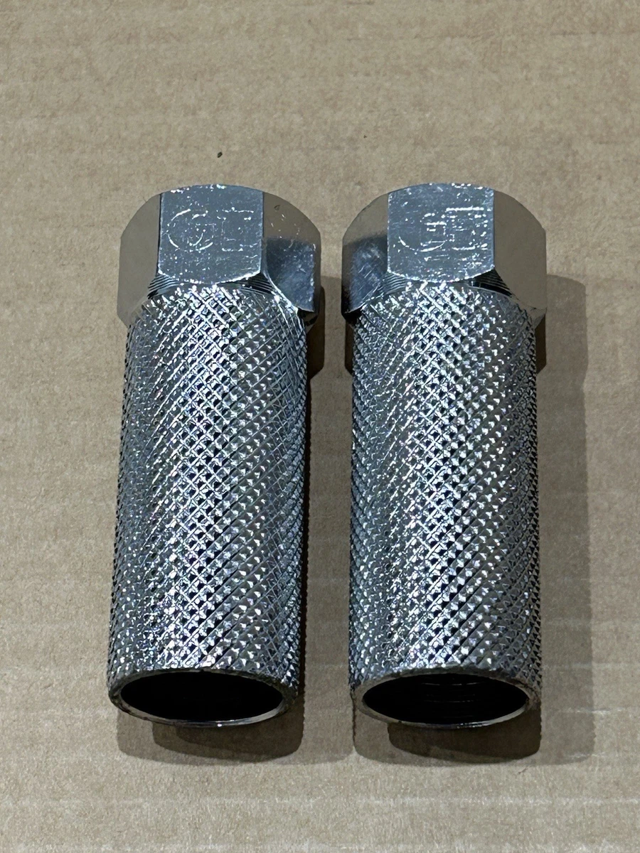 新品デットストック・GT TRII MAXI AXLE PEGS 26T Vintage 1990's GT
